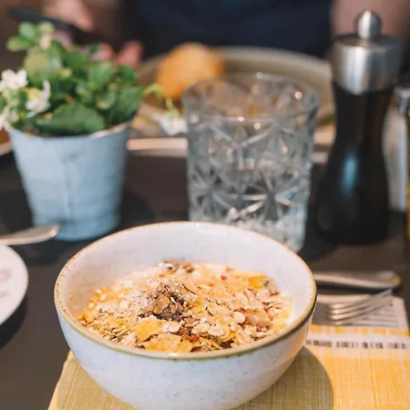 Szálloda Lifestylehotel Max *