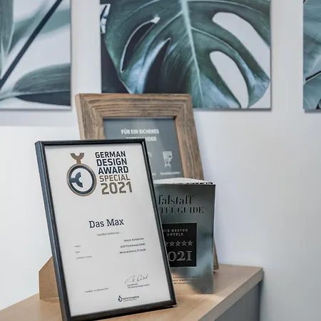 Lifestylehotel Max Szálloda *